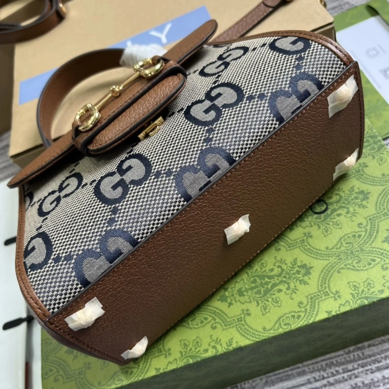 Resilient Gxccx Top Handle Bags 35735