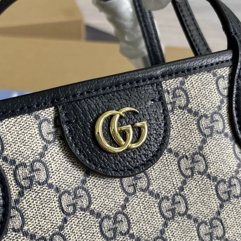Compact Gxccx Shopping Bags 36593