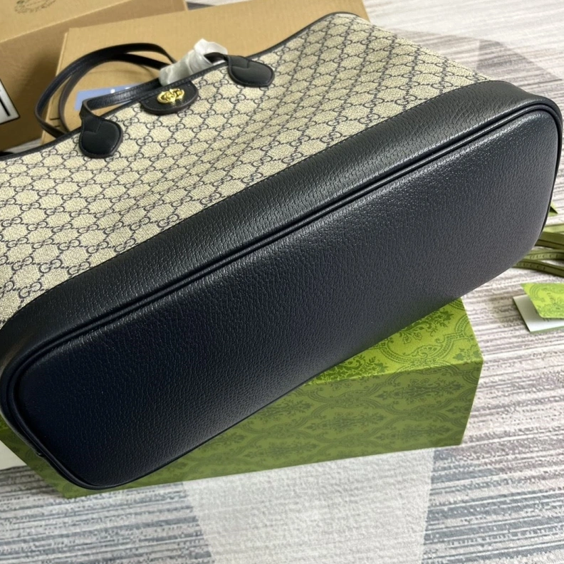 Compact Gxccx Shopping Bags 36593