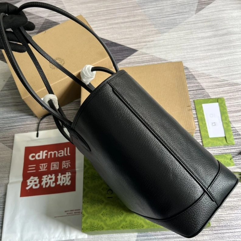 Flexible Gxccx Shopping Bags 36586
