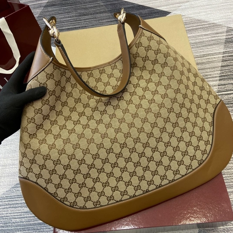 WellDesigned Gxccx Top Handle Bags 35665
