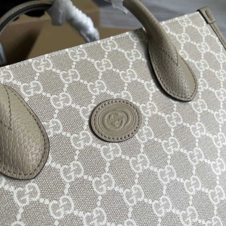Gxccx Shopping Bags Sophisticated 36588