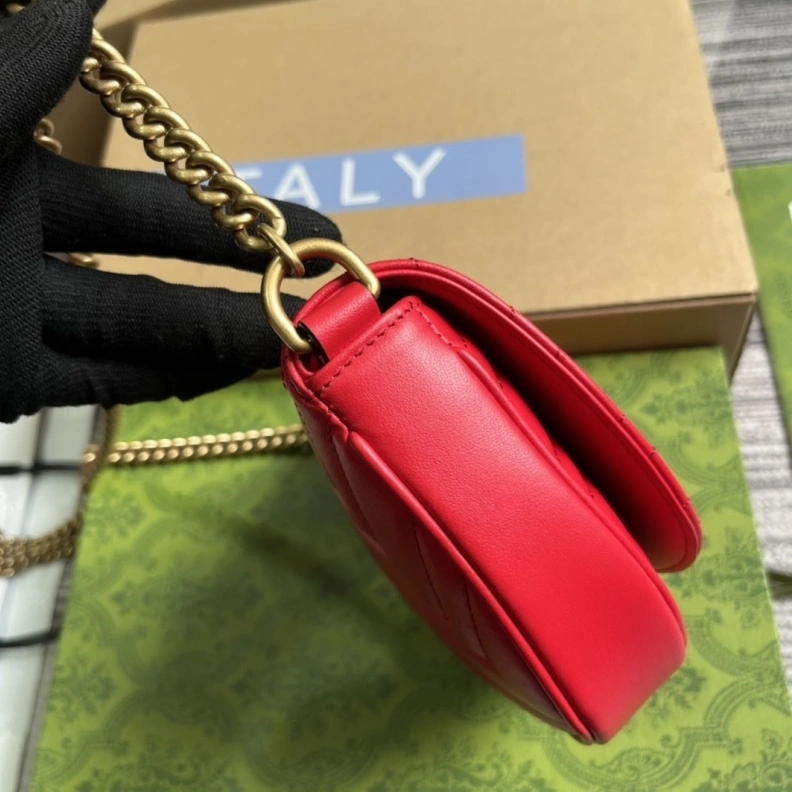 Resilient Gxccx Satchel Bags 37128