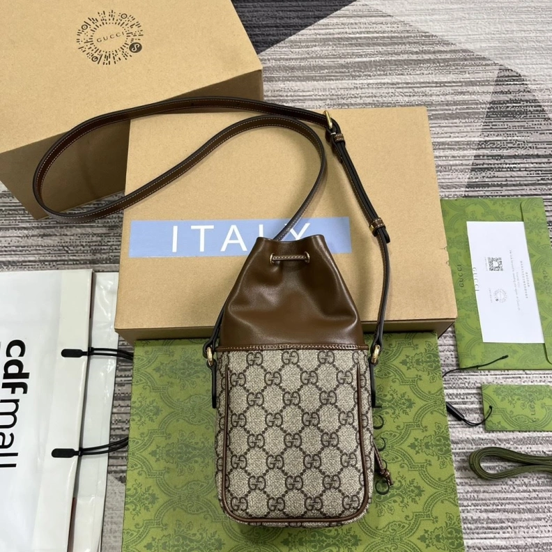 Sophisticated Gxccx Bucket Bags 38199