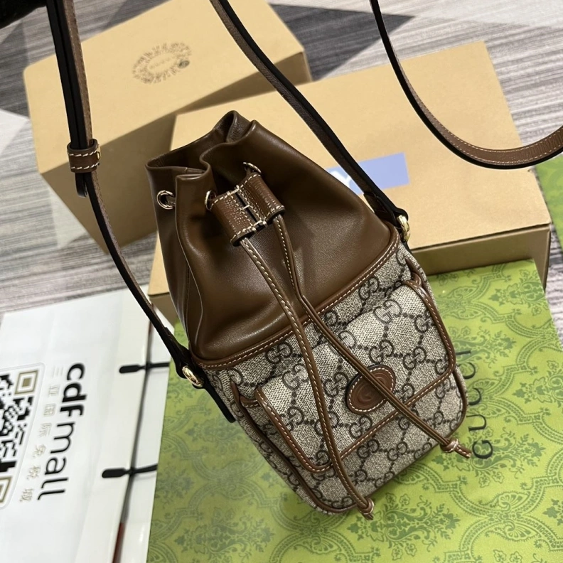 Sophisticated Gxccx Bucket Bags 38199