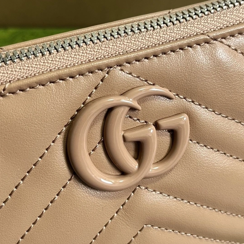 Resilient Gxccx Top Handle Bags 35644
