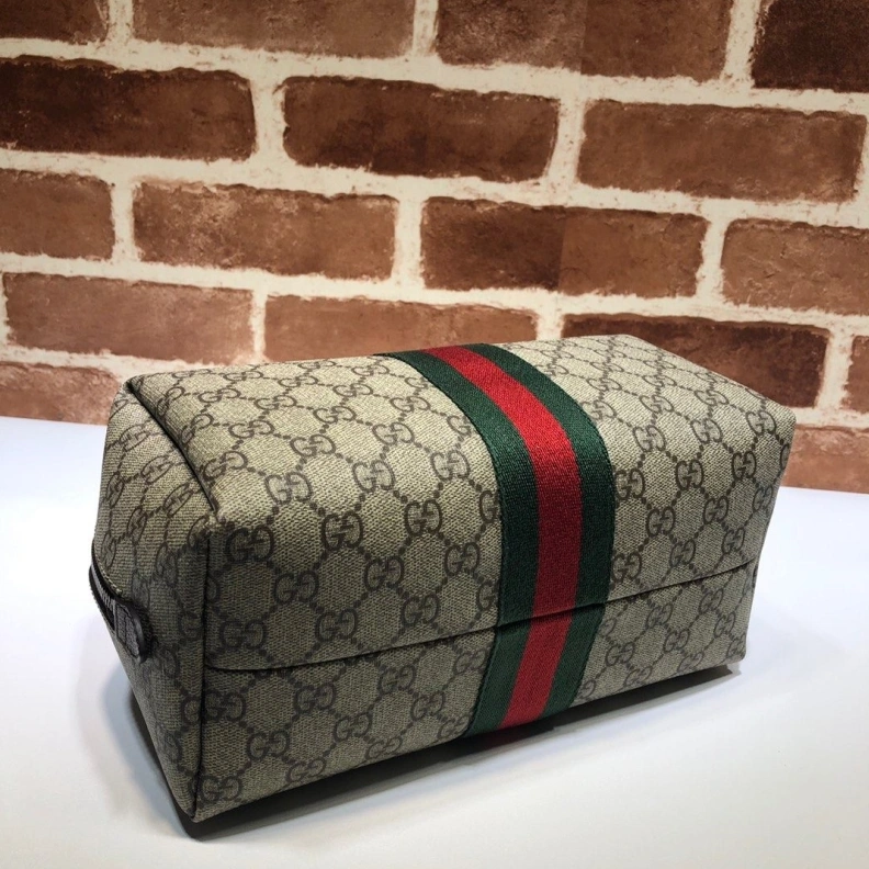 Gxccx Cosmetic Bags EyeCatching 38055