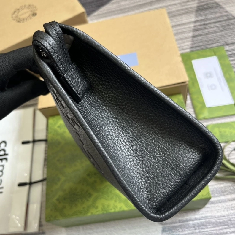 Durable Gxccx Clutch Bags 38129