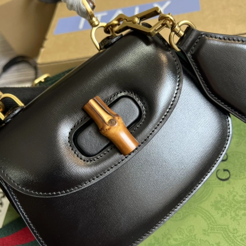 Gxccx Top Handle Bags Timeless 35608