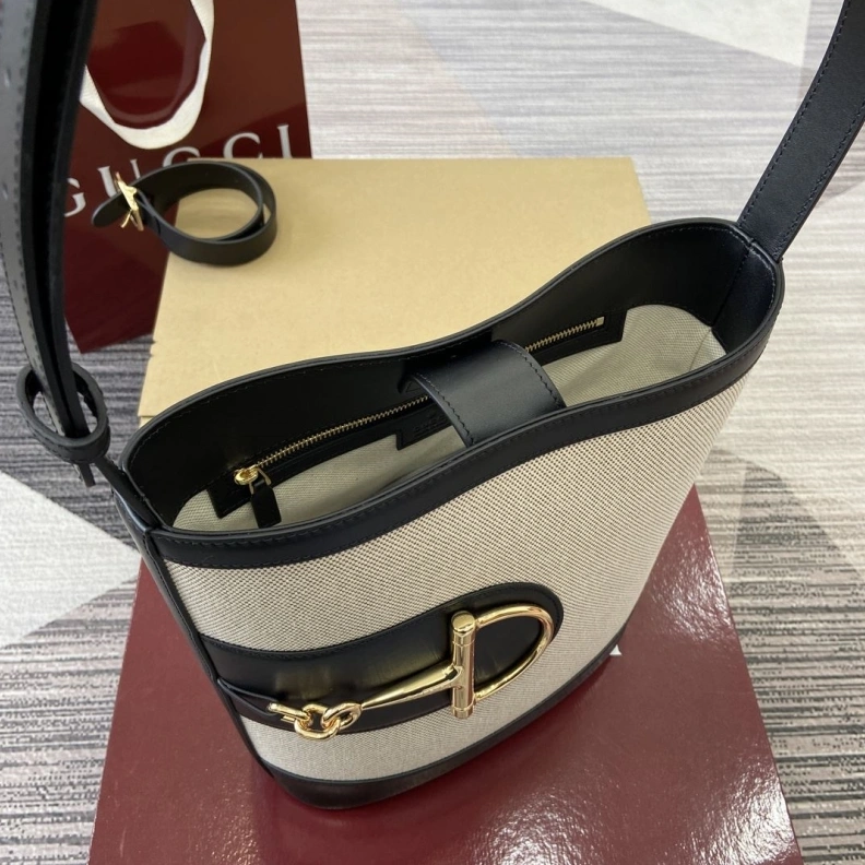 Popular Gxccx Top Handle Bags 35607