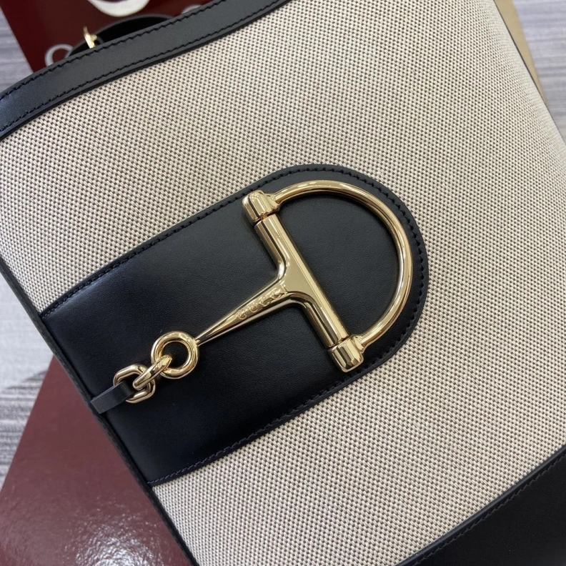 Popular Gxccx Top Handle Bags 35607