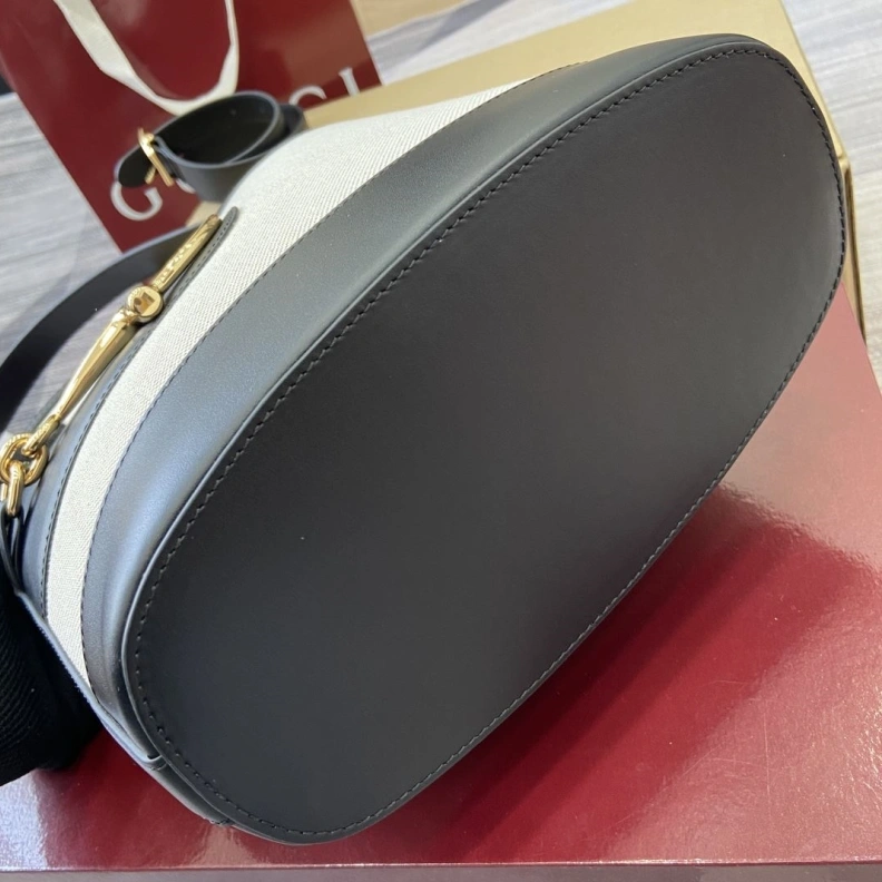 Popular Gxccx Top Handle Bags 35607