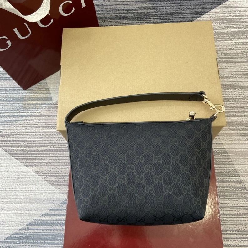 Gxccx Top Handle Bags Vibrant 35580