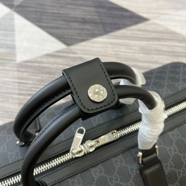 Vibrant Gxccx Travel Bags 35333