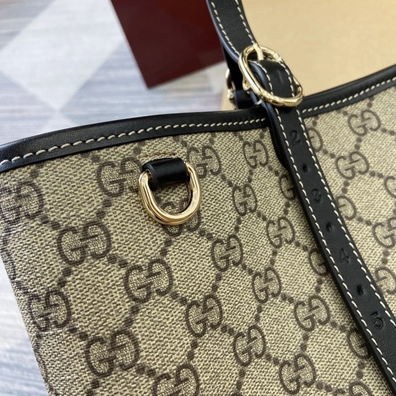 Gxccx Shopping Bags Affordable 36590