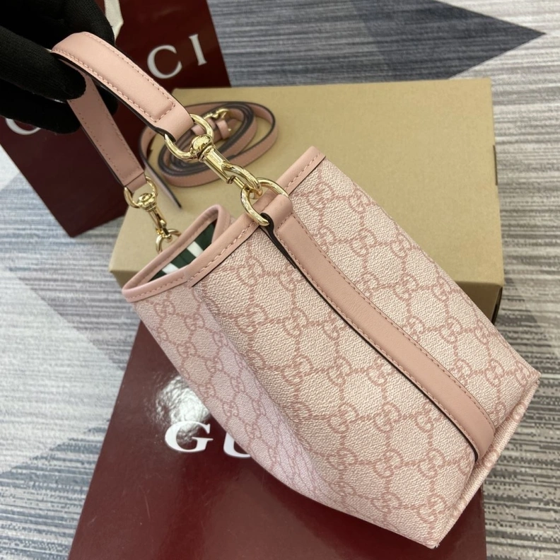 Gxccx Bucket Bags AllSeason 38157