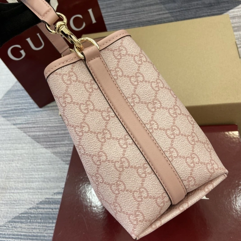 Gxccx Bucket Bags AllSeason 38157
