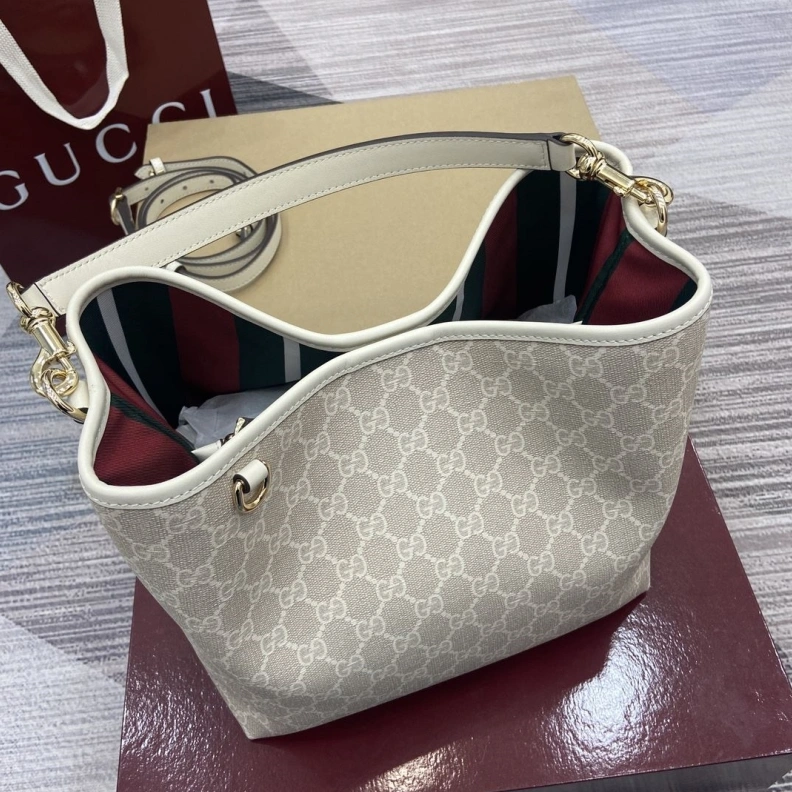Reliable Gxccx Bucket Bags 38183