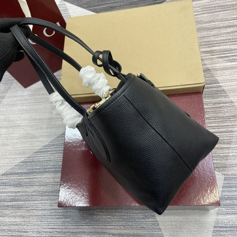 Resilient Gxccx Shopping Bags 36569