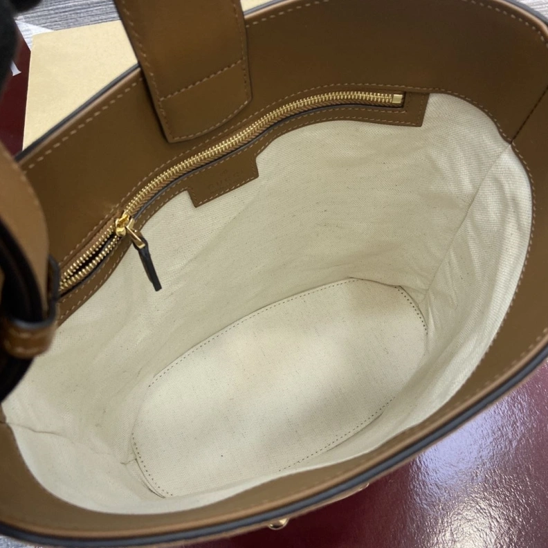 Flexible Gxccx Top Handle Bags 35578