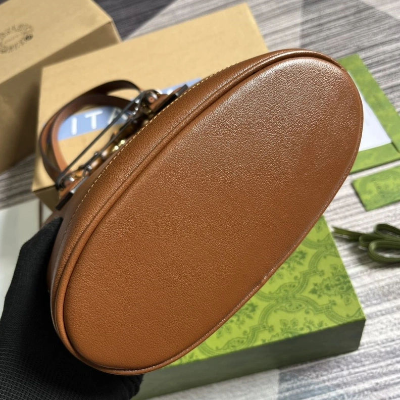 Flexible Gxccx Shopping Bags 36563