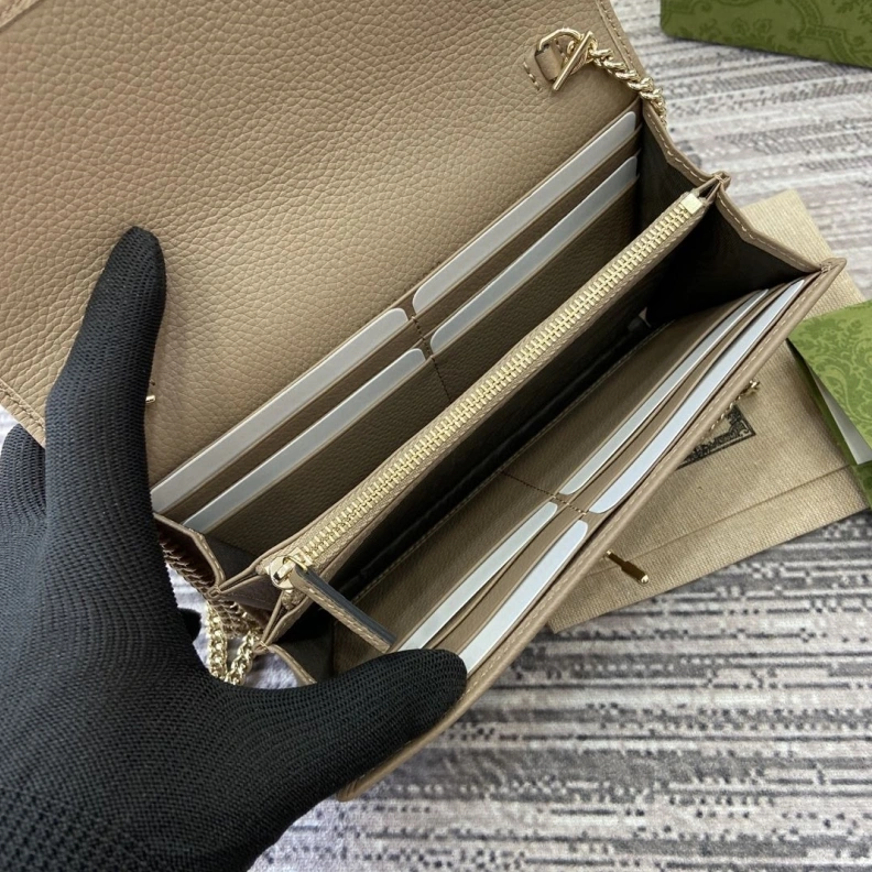 Sophisticated Gxccx Wallets & Purse 34808