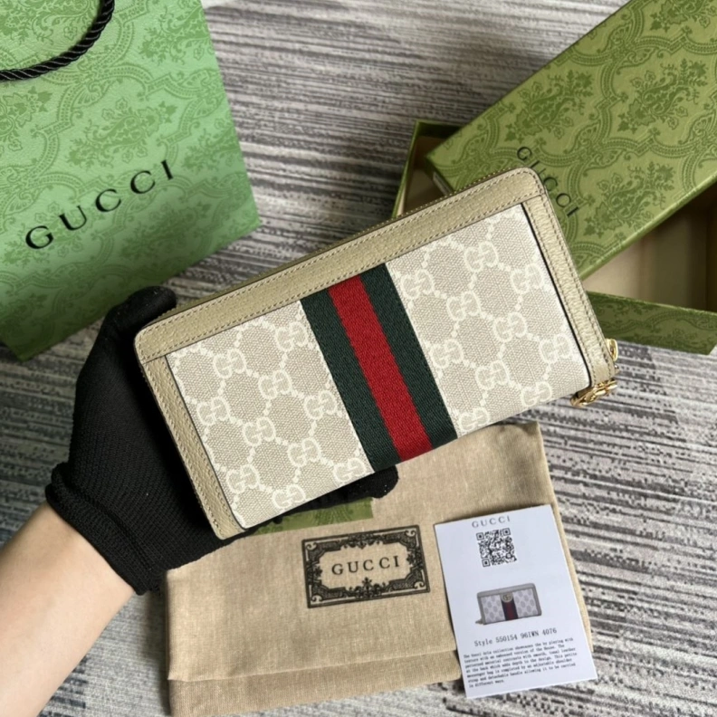 Sophisticated Gxccx Wallets & Purse 34862