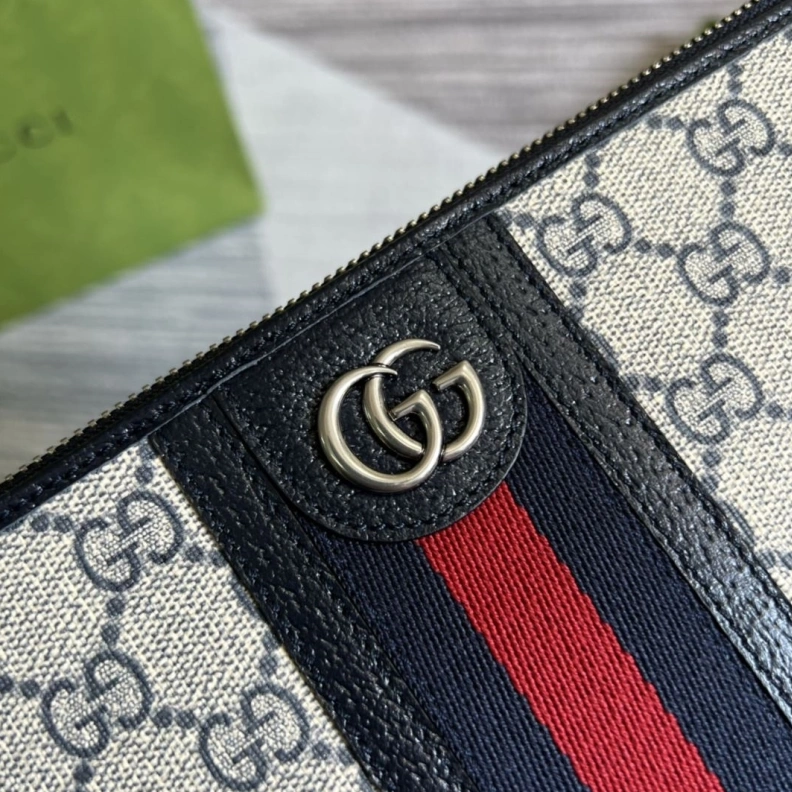 Cozy Gxccx Clutch Bags 38137
