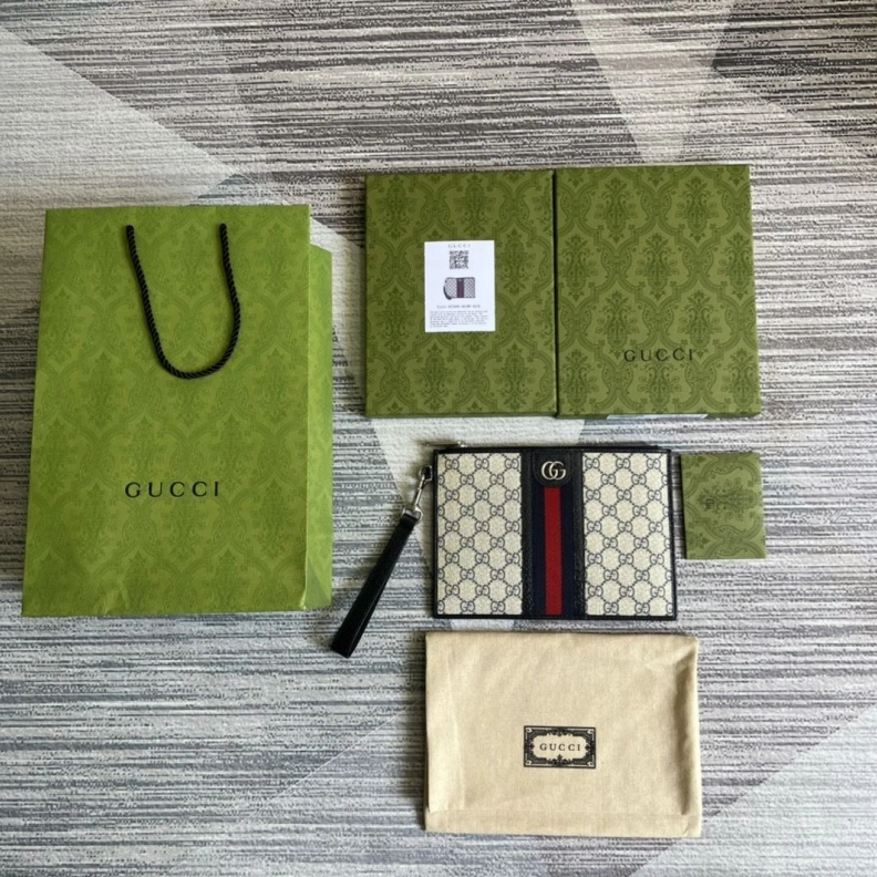 Cozy Gxccx Clutch Bags 38137