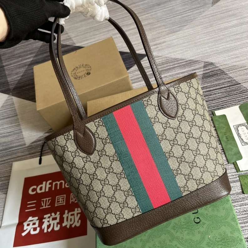 Versatile Gxccx Shopping Bags 36558
