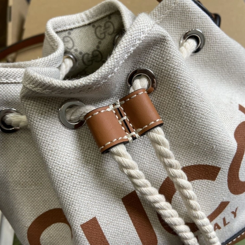 Bold Gxccx Bucket Bags 38175