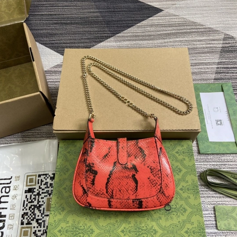 Gxccx Satchel Bags Vibrant 36963