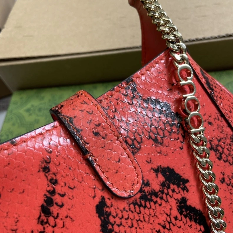 Gxccx Satchel Bags Vibrant 36963