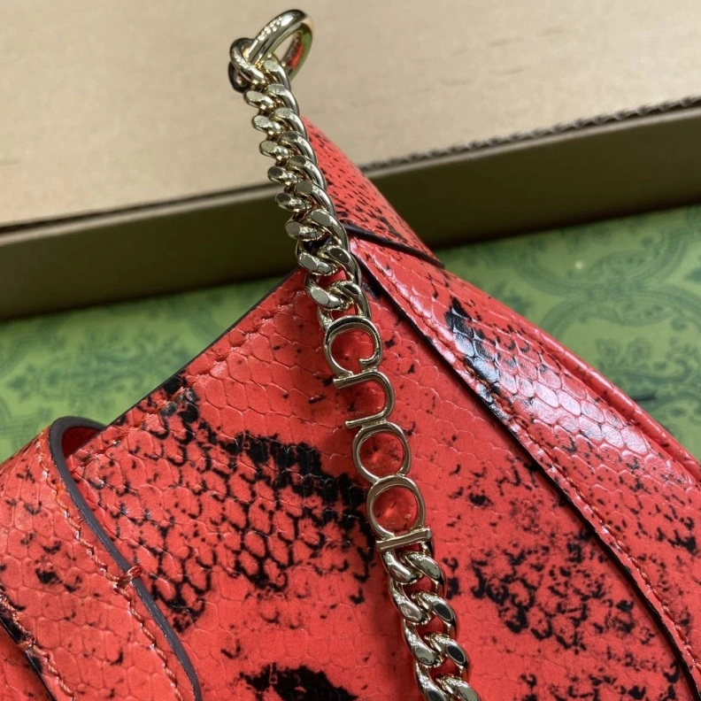 Gxccx Satchel Bags Vibrant 36963