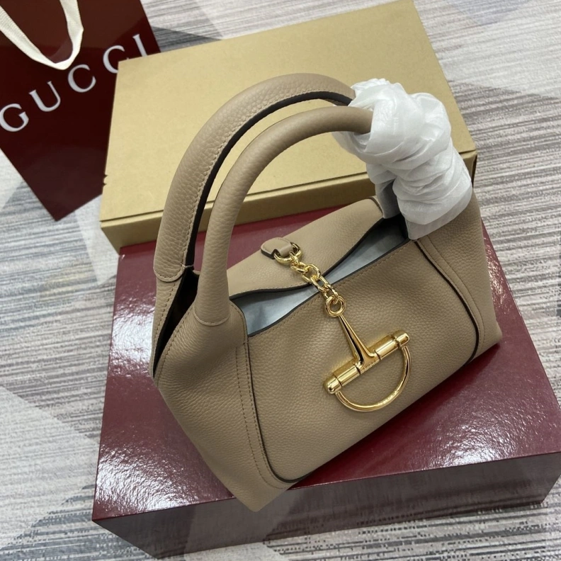 Versatile Gxccx Top Handle Bags 35539