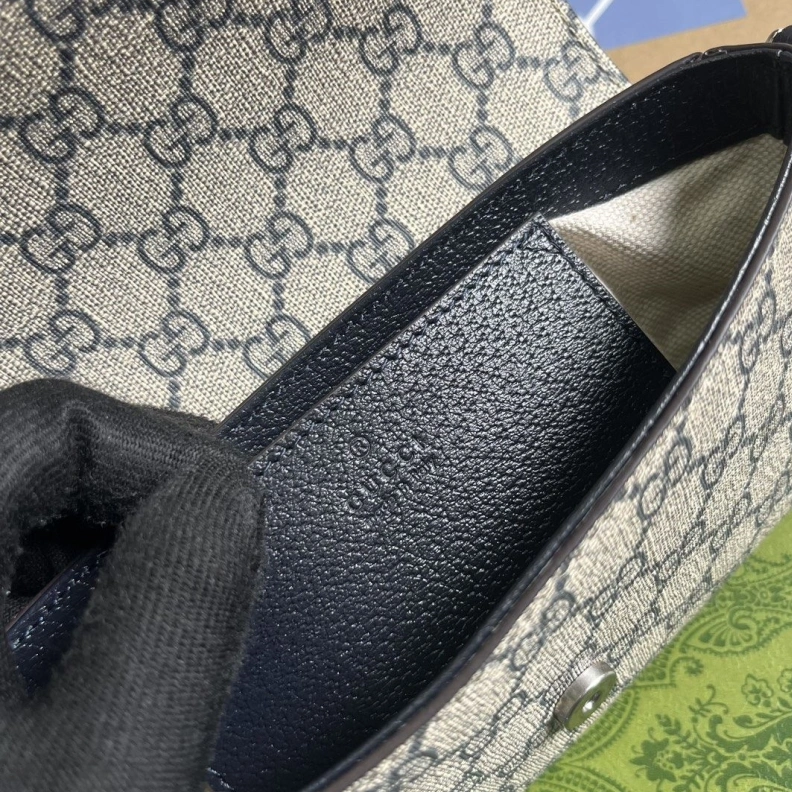Resilient Gxccx Top Handle Bags 35530