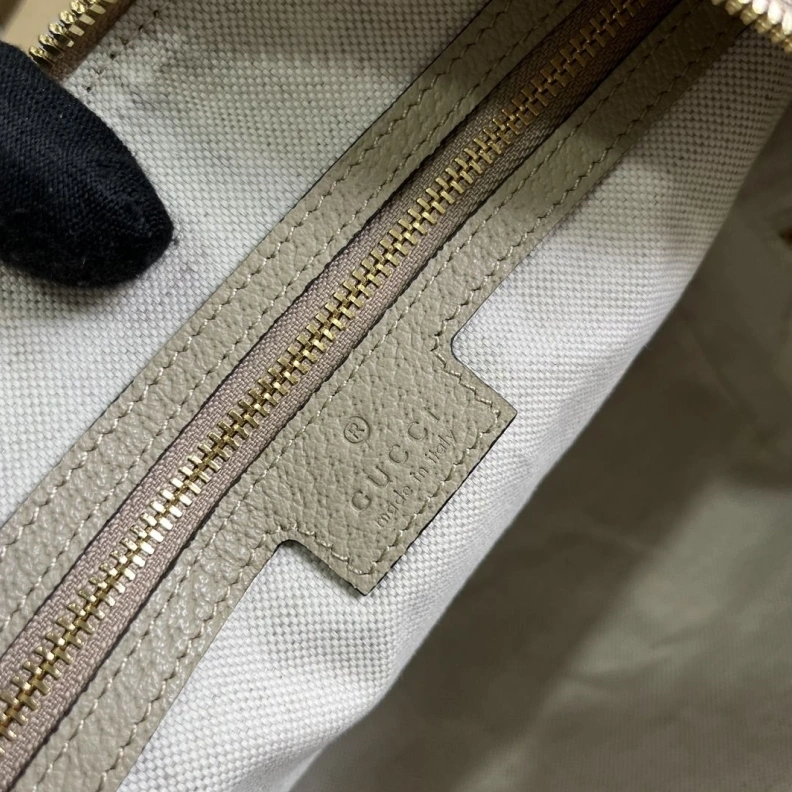 StreetReady Gxccx Top Handle Bags 35510