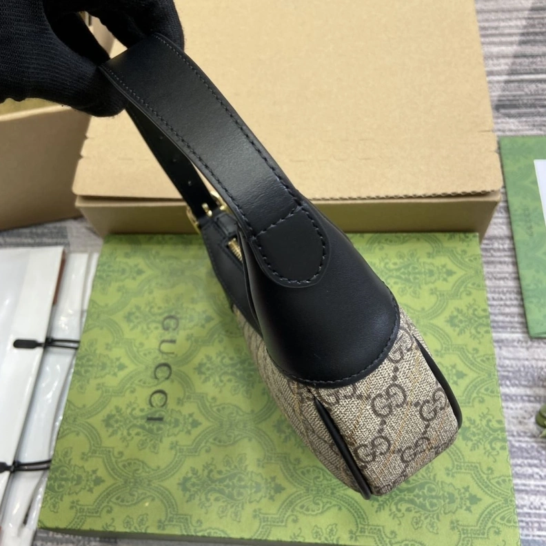 Gxccx Top Handle Bags Bold 35489