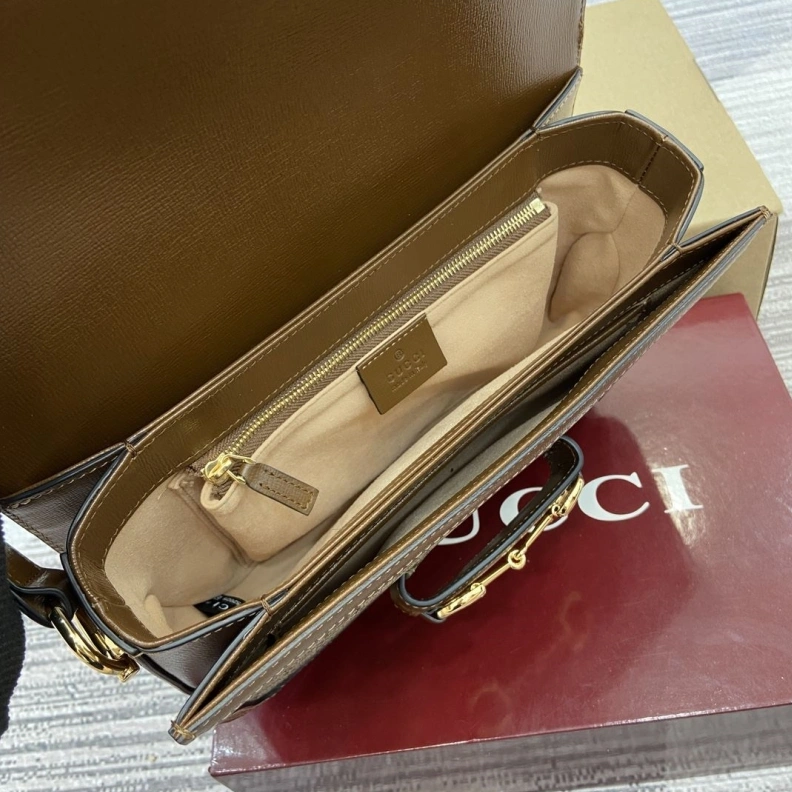 Gxccx Satchel Bags Sleek 36866