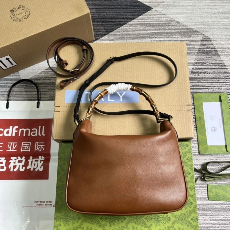 Lightweight Gxccx Top Handle Bags 35439