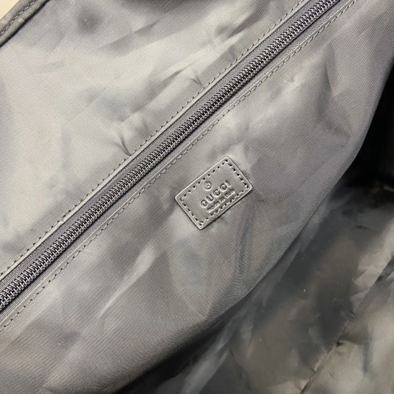 Fashionable Gxccx Travel Bags 35320