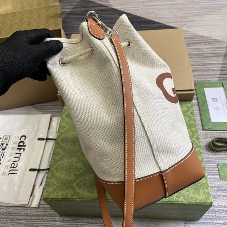 Gxccx Bucket Bags Refined 38143