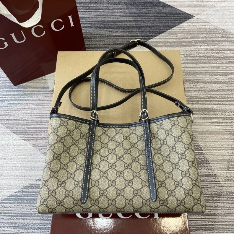 Versatile Gxccx Shopping Bags 36549