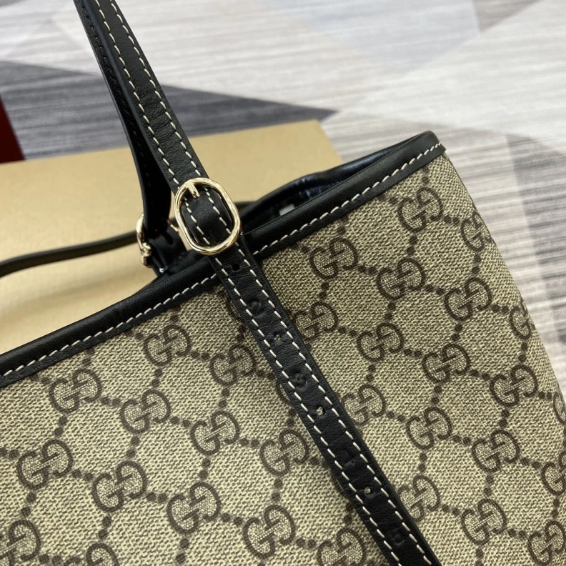 Versatile Gxccx Shopping Bags 36549