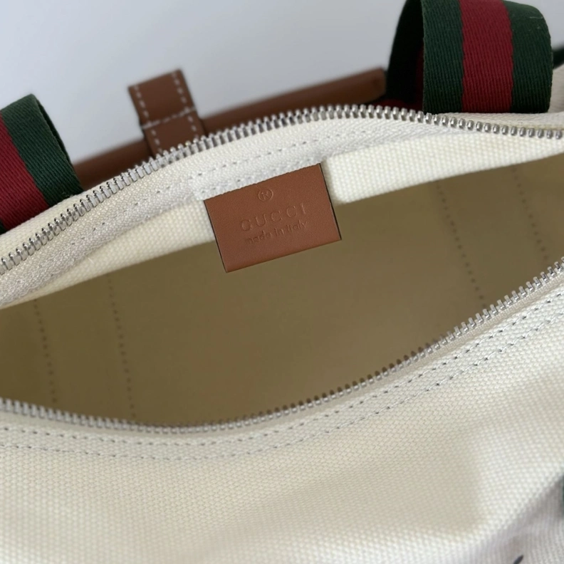 Gxccx Round Bags EyeCatching 37995
