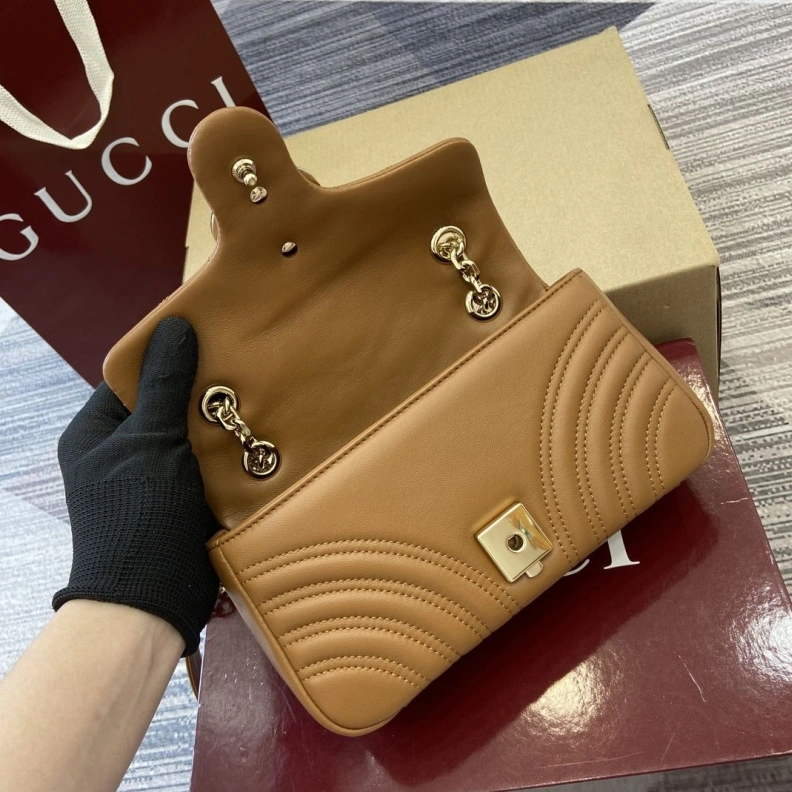 Comfortable Gxccx Top Handle Bags 35384