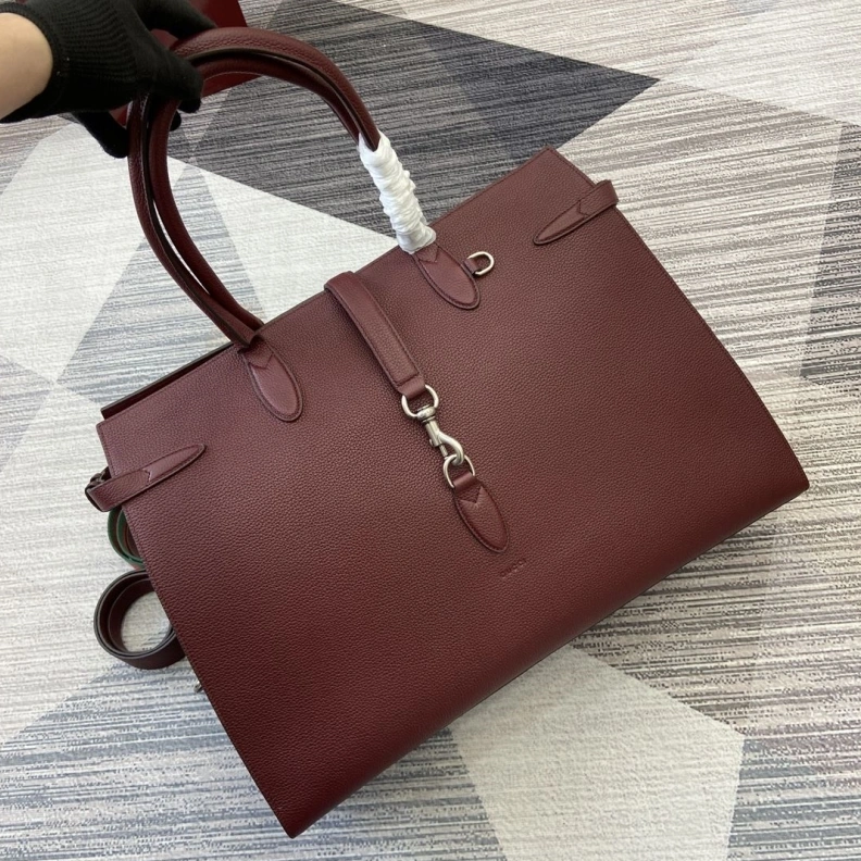 Resilient Gxccx Top Handle Bags 35390