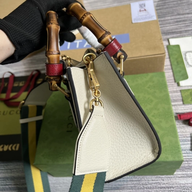 Gxccx Top Handle Bags Minimalist 35380