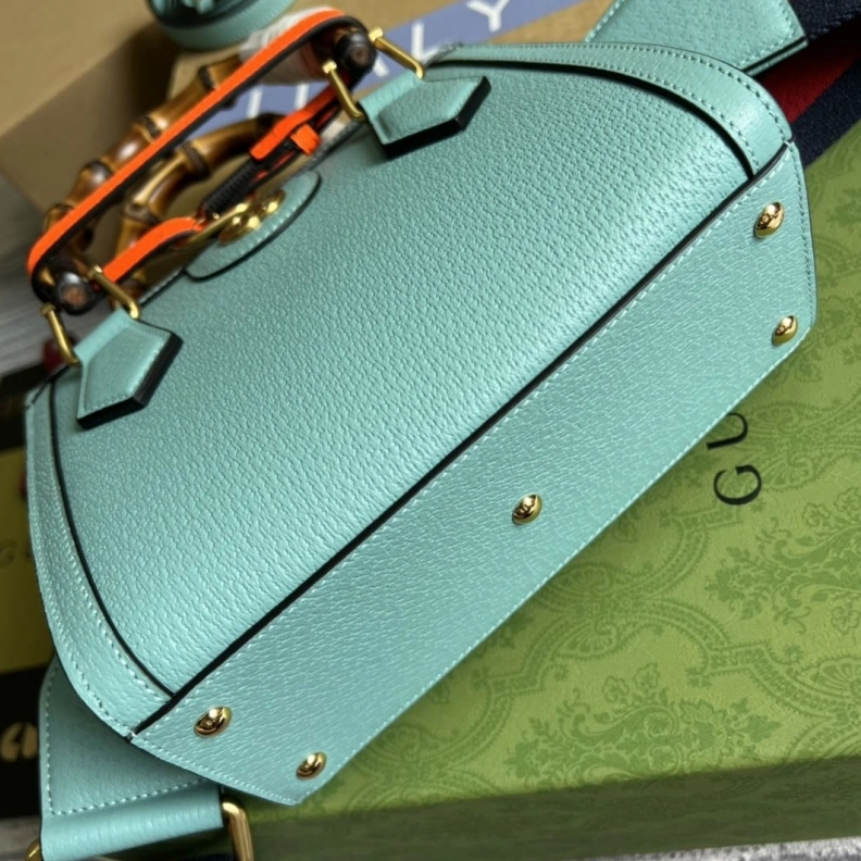 Gxccx Top Handle Bags Resilient 35374