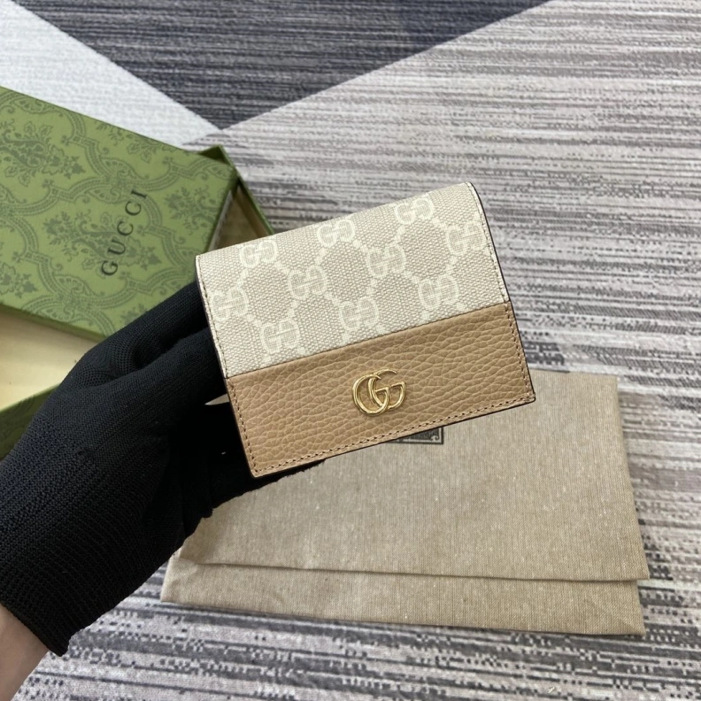 Comfortable Gxccx Wallets & Purse 34814